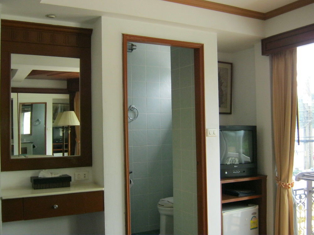 Orchid Hotel And Spa Kalim Bay Patong Exterior foto